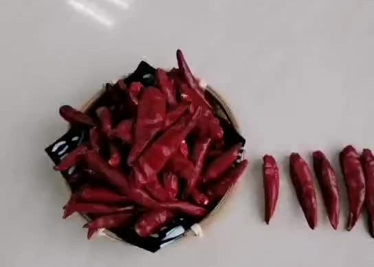 7CM Tianjin Red Chilies