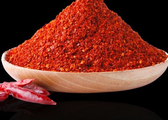High SHU Dried Red Chilli Flakes Pungent Red Pepper Flakes For Pizza