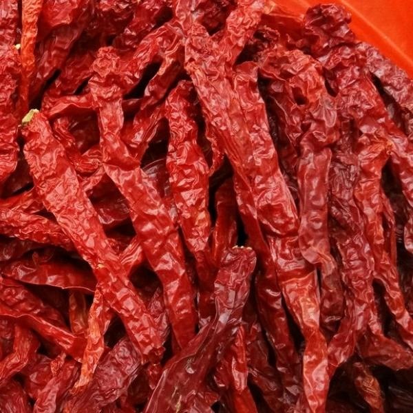 Stemless or Stem Cut Crushed Chilli Peppers The Must-Have Ingredient for Spicy Food